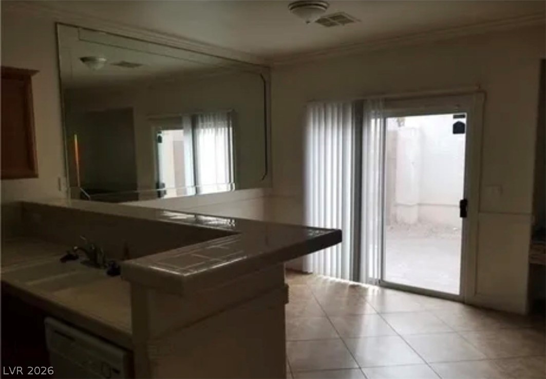1023 Sunny Acres Avenue North Las Vegas NV 89081