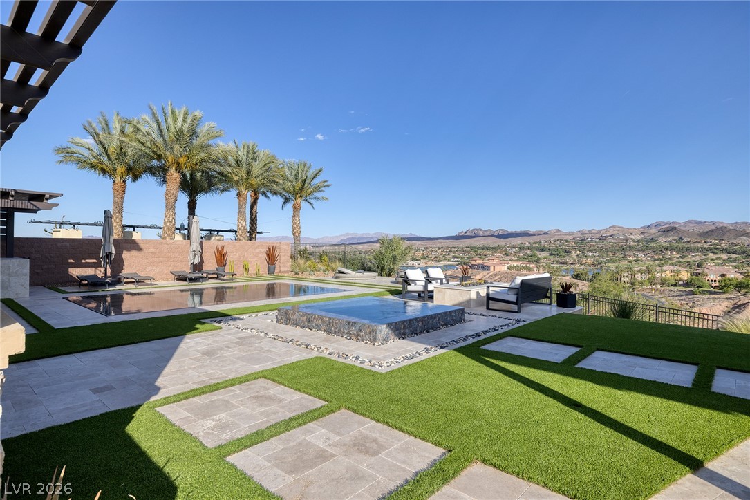 99 Rezzonico Drive Henderson NV 89011