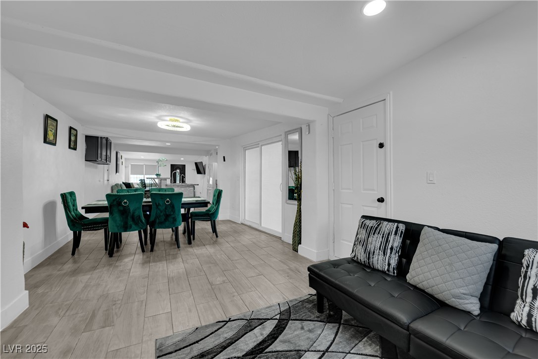 1724 Palora Avenue Las Vegas NV 89169