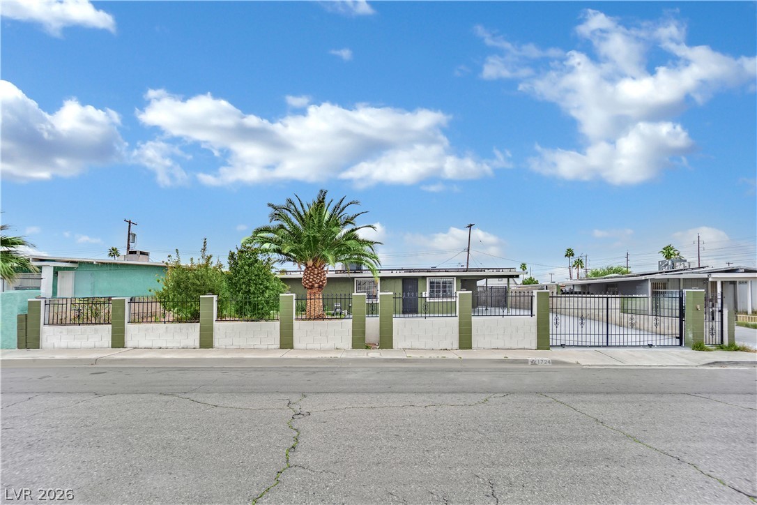 1724 Palora Avenue Las Vegas NV 89169