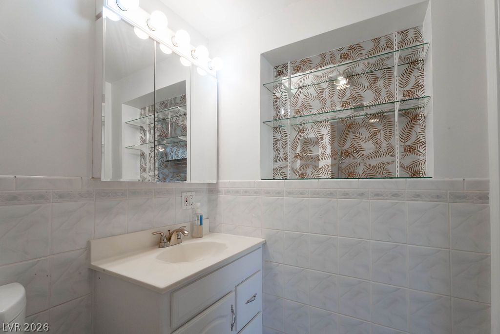 5185 Sun Valley Drive Las Vegas NV 89122