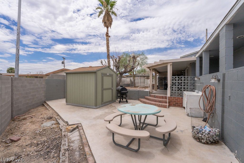 5185 Sun Valley Drive Las Vegas NV 89122