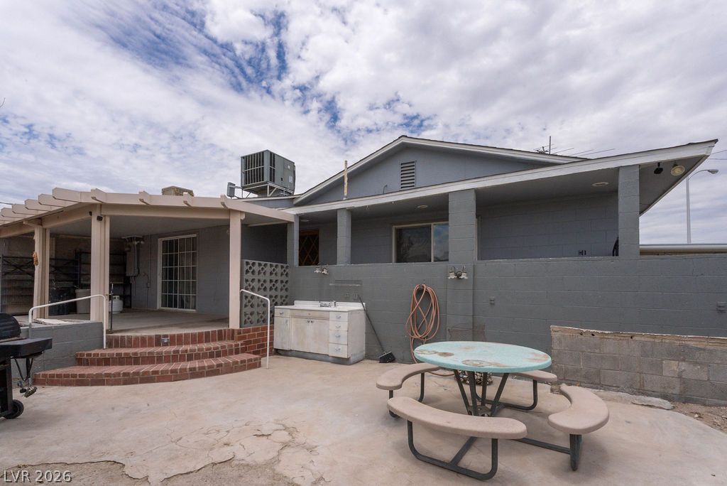 5185 Sun Valley Drive Las Vegas NV 89122