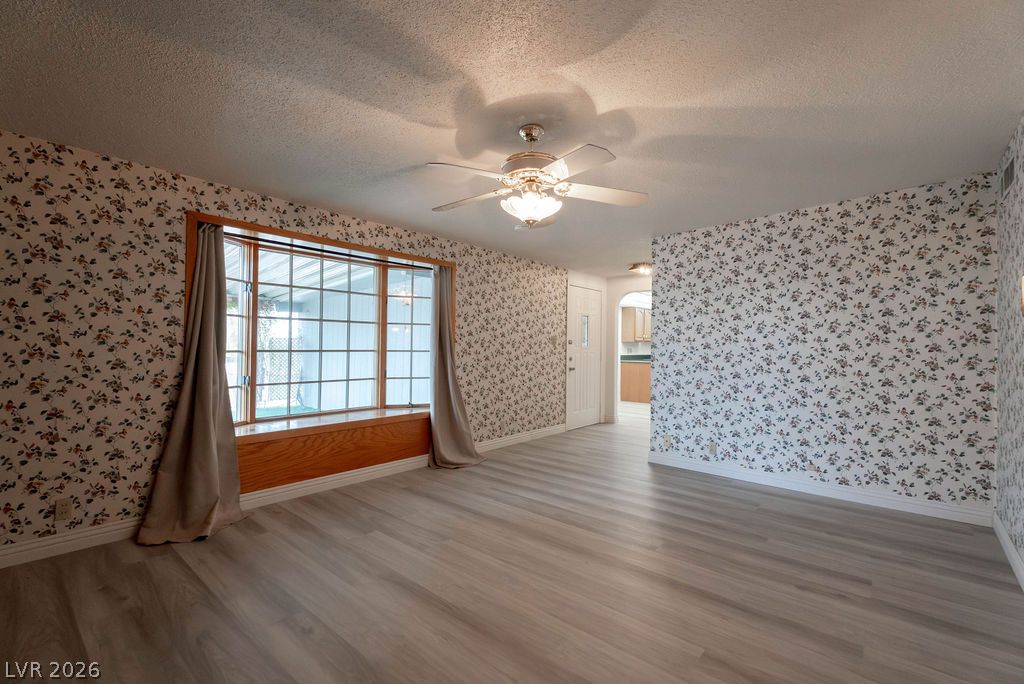 5185 Sun Valley Drive Las Vegas NV 89122