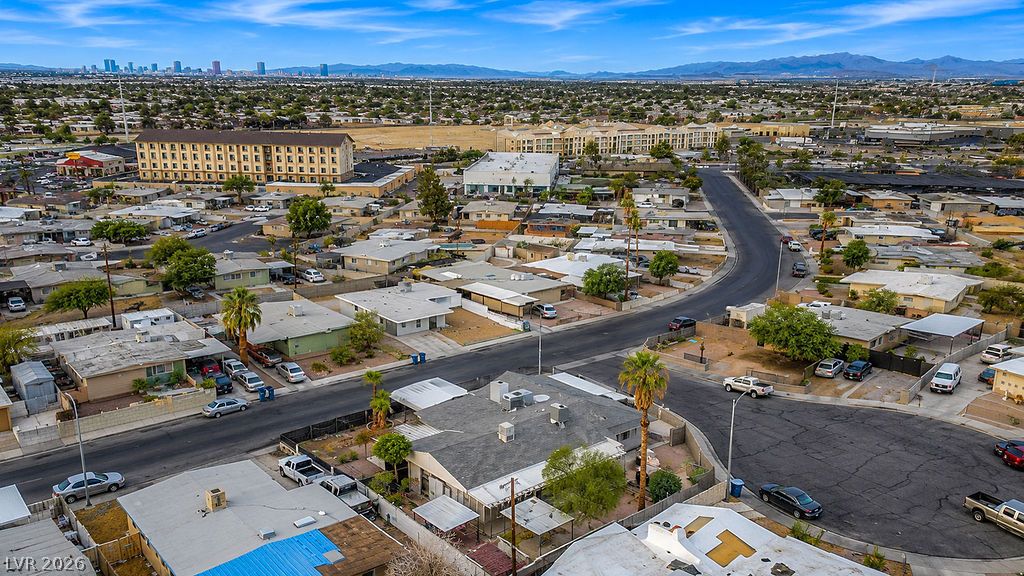 5185 Sun Valley Drive Las Vegas NV 89122