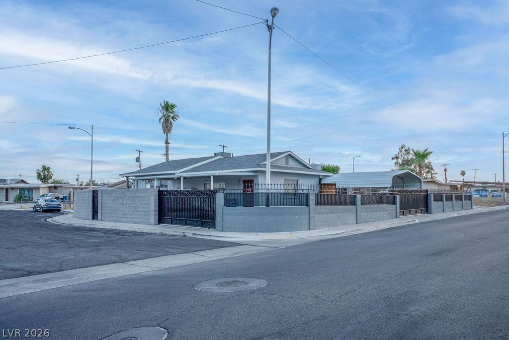 5185 Sun Valley Drive Las Vegas NV 89122