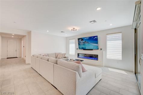 6491 Tavolara Street Las Vegas NV 89166
