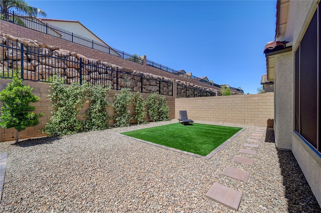 6491 Tavolara Street Las Vegas NV 89166