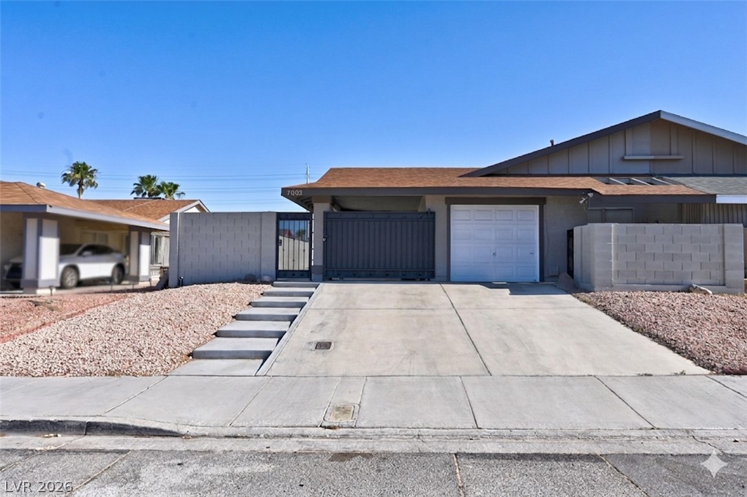 7005 Grassy Knoll Street Las Vegas NV 89147