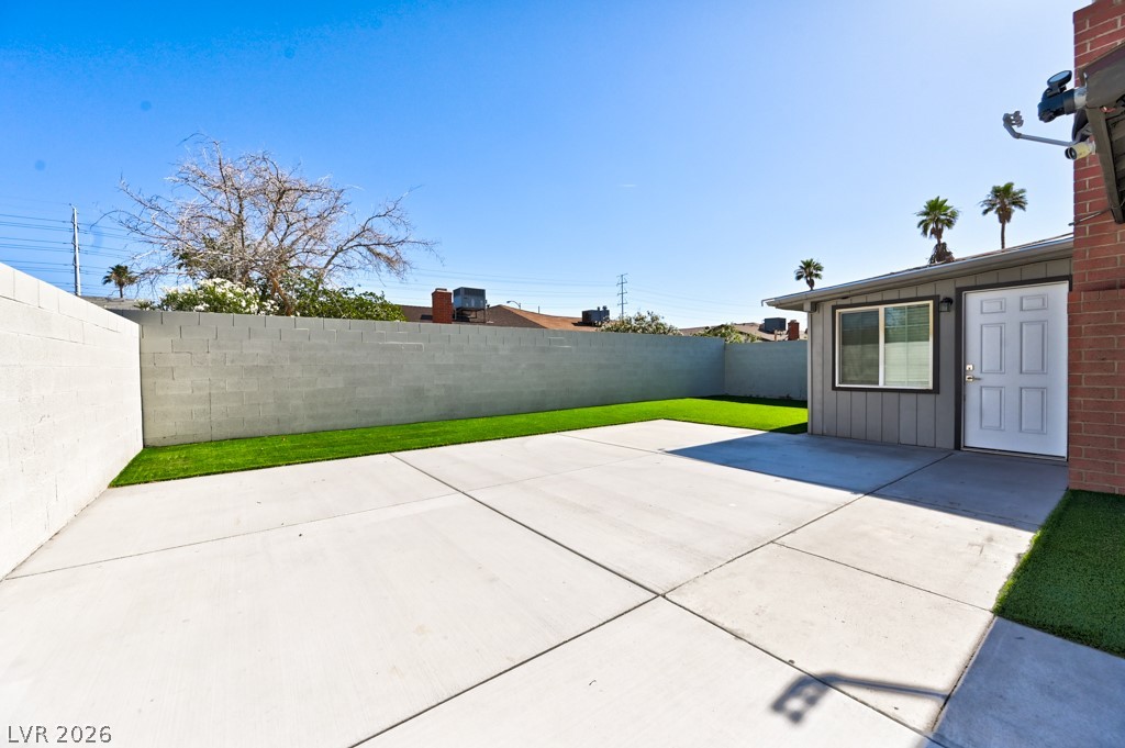 7005 Grassy Knoll Street Las Vegas NV 89147