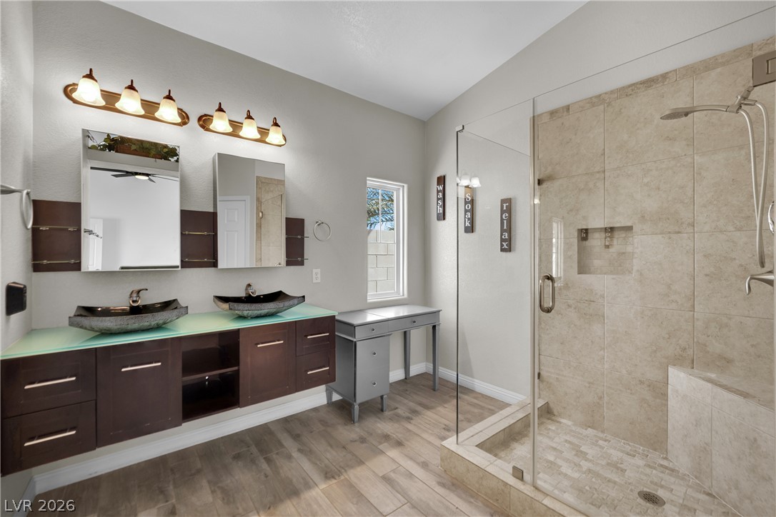 86 Harbor Coast Street Las Vegas NV 89148