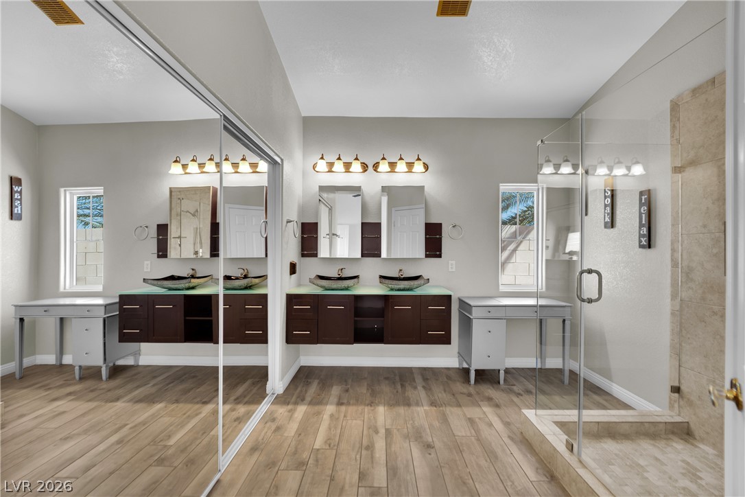 86 Harbor Coast Street Las Vegas NV 89148