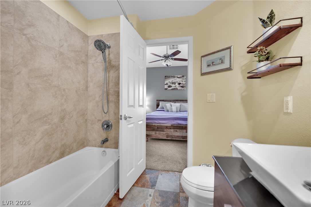 86 Harbor Coast Street Las Vegas NV 89148