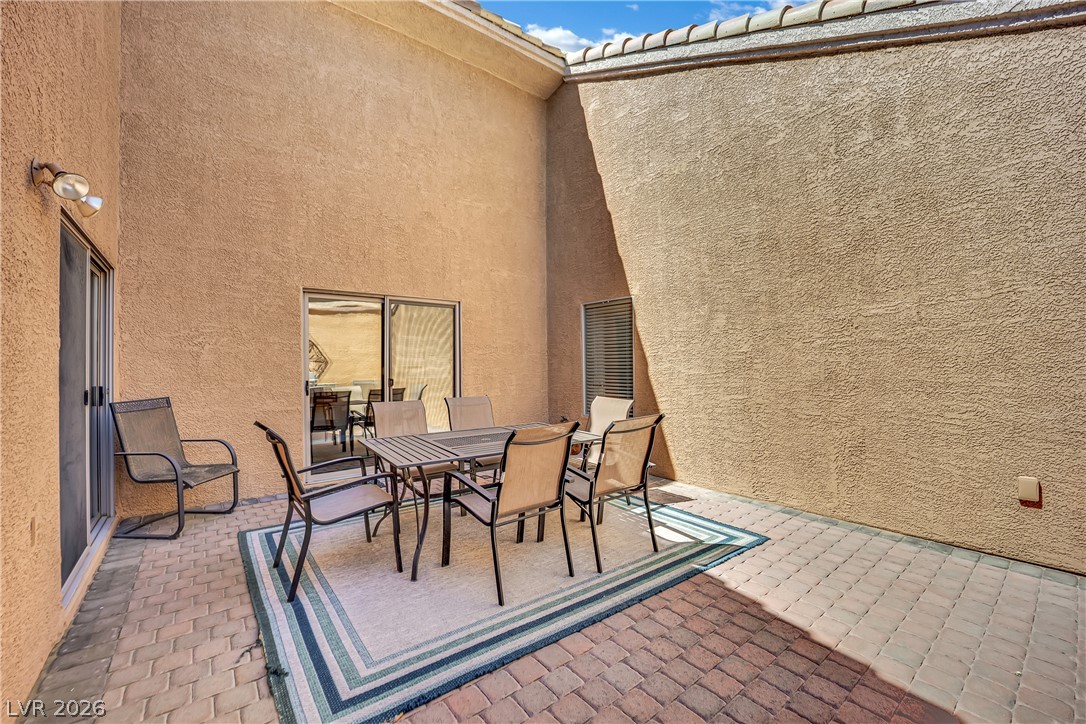 86 Harbor Coast Street Las Vegas NV 89148