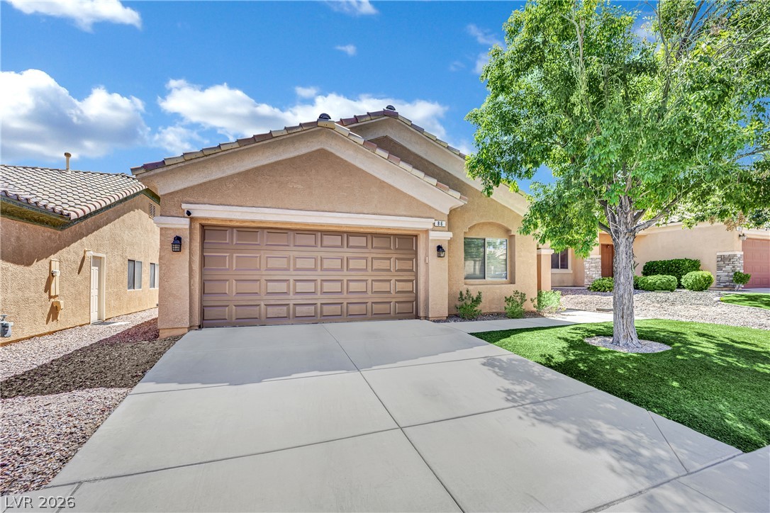 86 Harbor Coast Street Las Vegas NV 89148