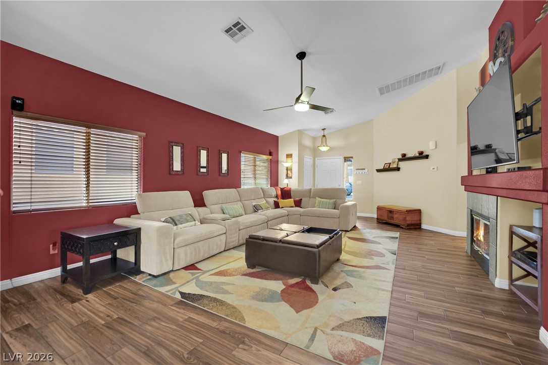 86 Harbor Coast Street Las Vegas NV 89148