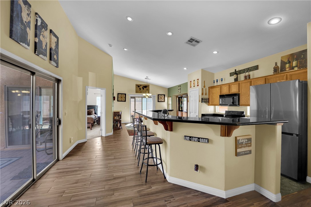 86 Harbor Coast Street Las Vegas NV 89148