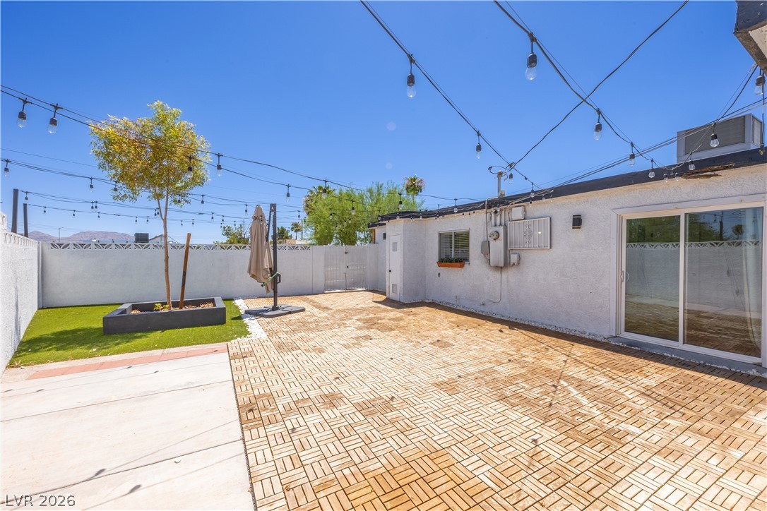 1310 Eastwood Drive Las Vegas NV 89104