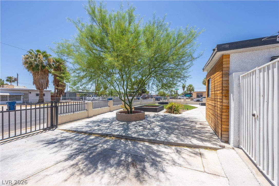 1310 Eastwood Drive Las Vegas NV 89104