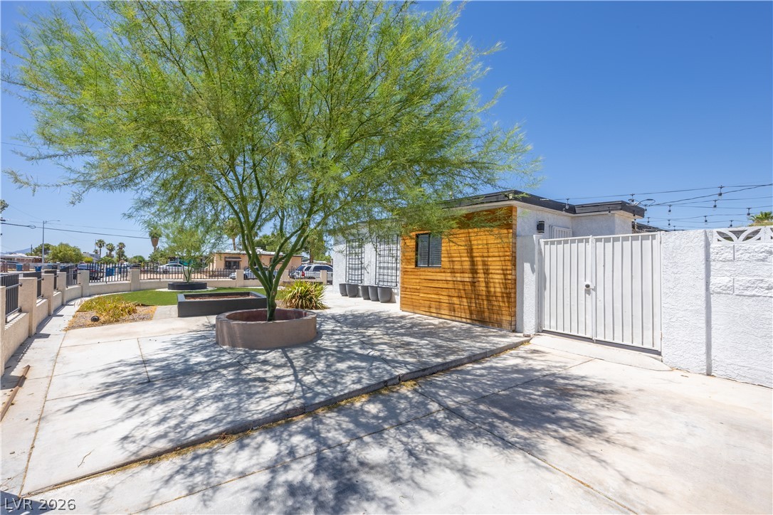 1310 Eastwood Drive Las Vegas NV 89104