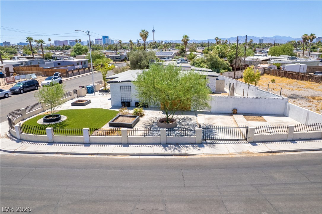 1310 Eastwood Drive Las Vegas NV 89104
