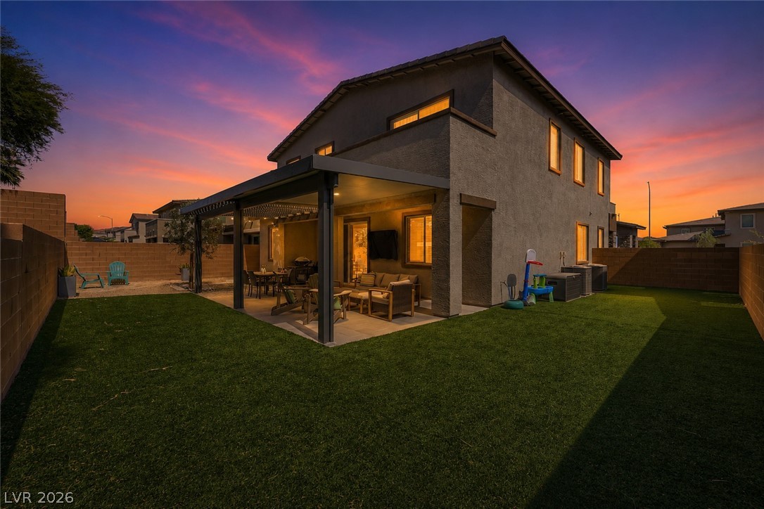 1289 Valencia Cliffs Avenue Henderson NV 89012