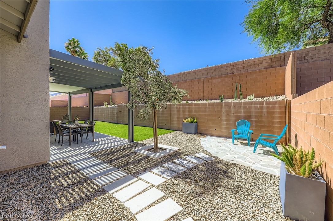 1289 Valencia Cliffs Avenue Henderson NV 89012