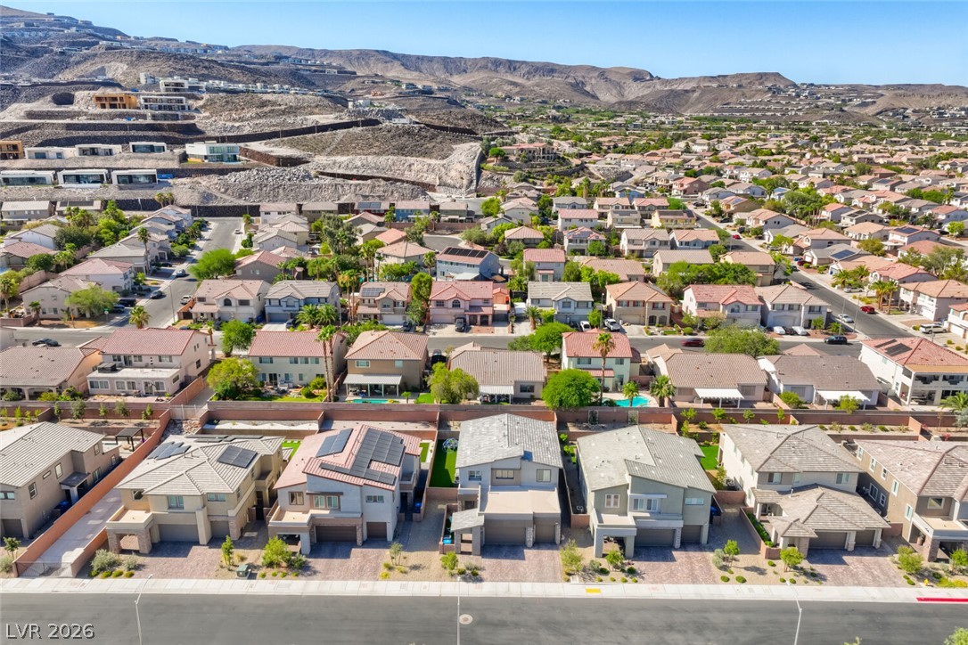 1289 Valencia Cliffs Avenue Henderson NV 89012