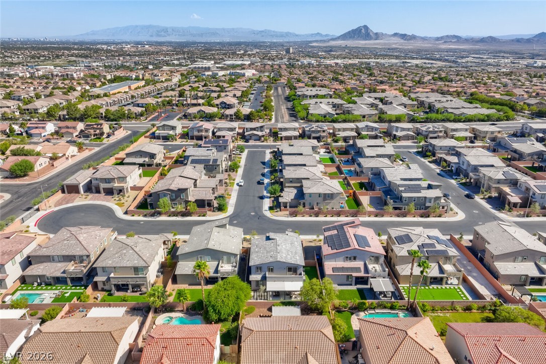 1289 Valencia Cliffs Avenue Henderson NV 89012