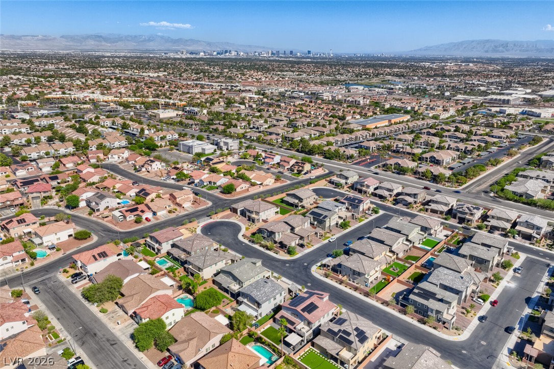 1289 Valencia Cliffs Avenue Henderson NV 89012