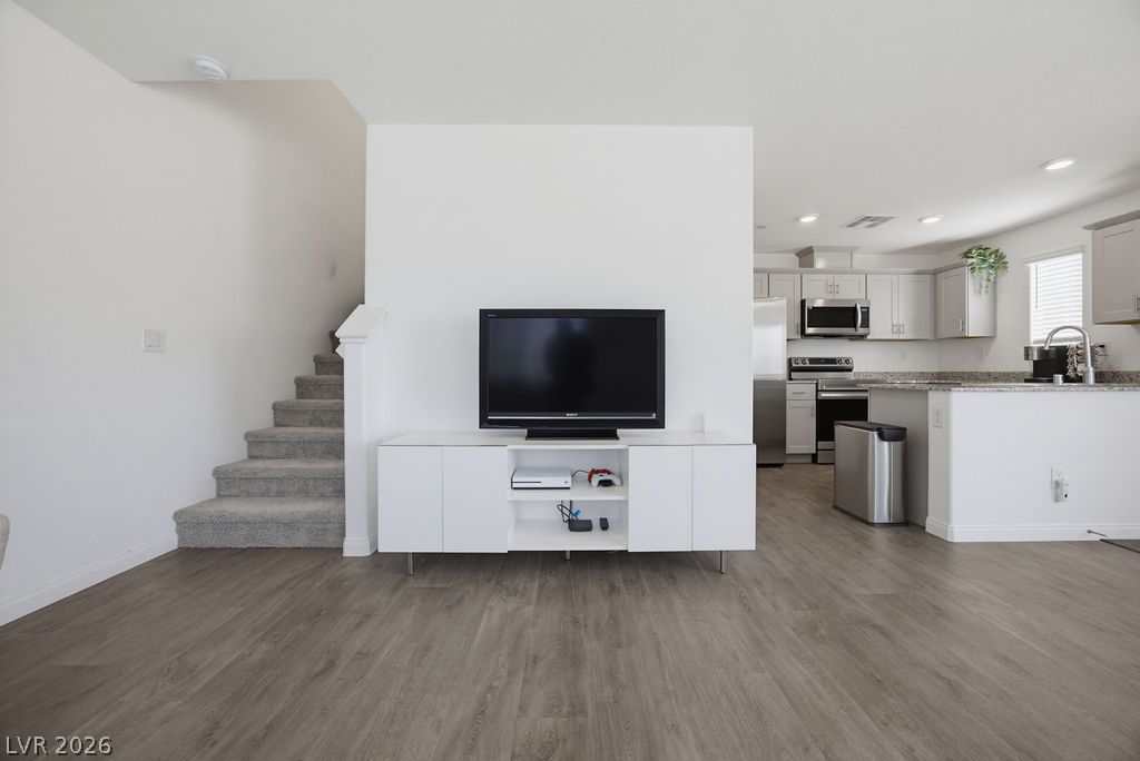 2713 Lucky Lavender Court 4 Las Vegas NV 89183