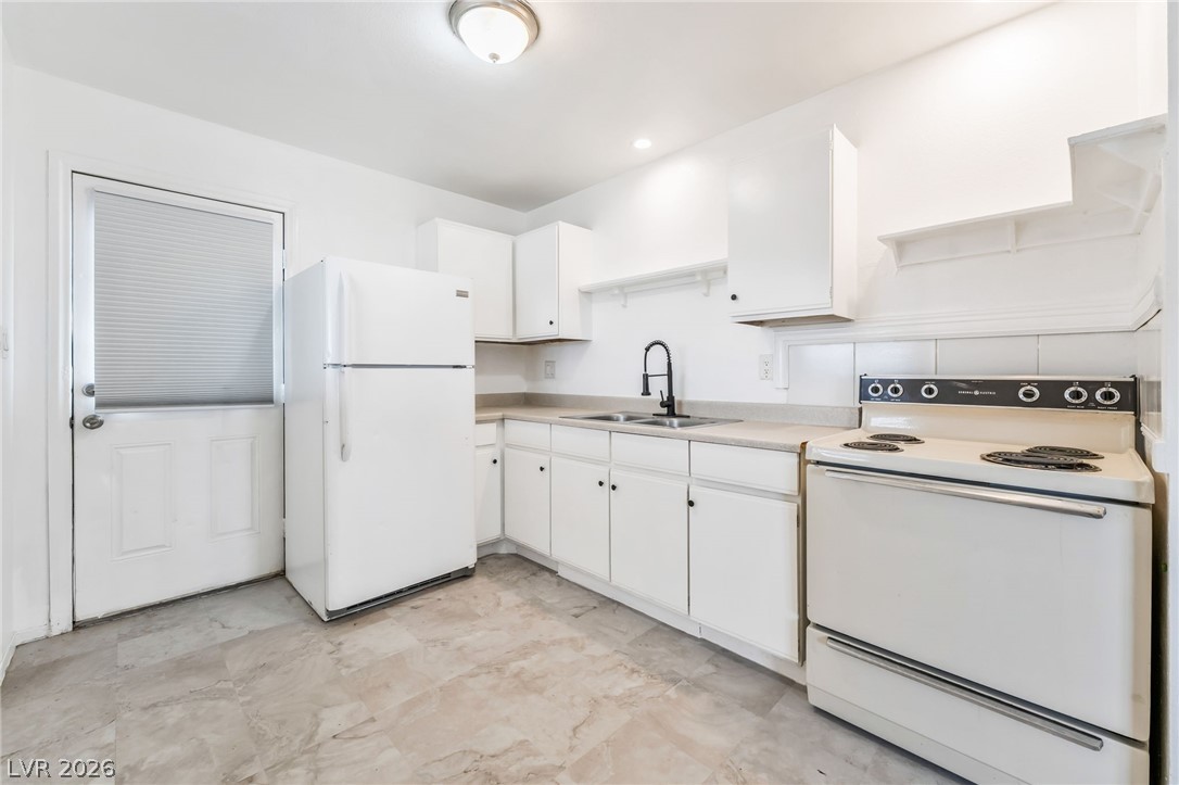 242 Nebraska Avenue Henderson NV 89015