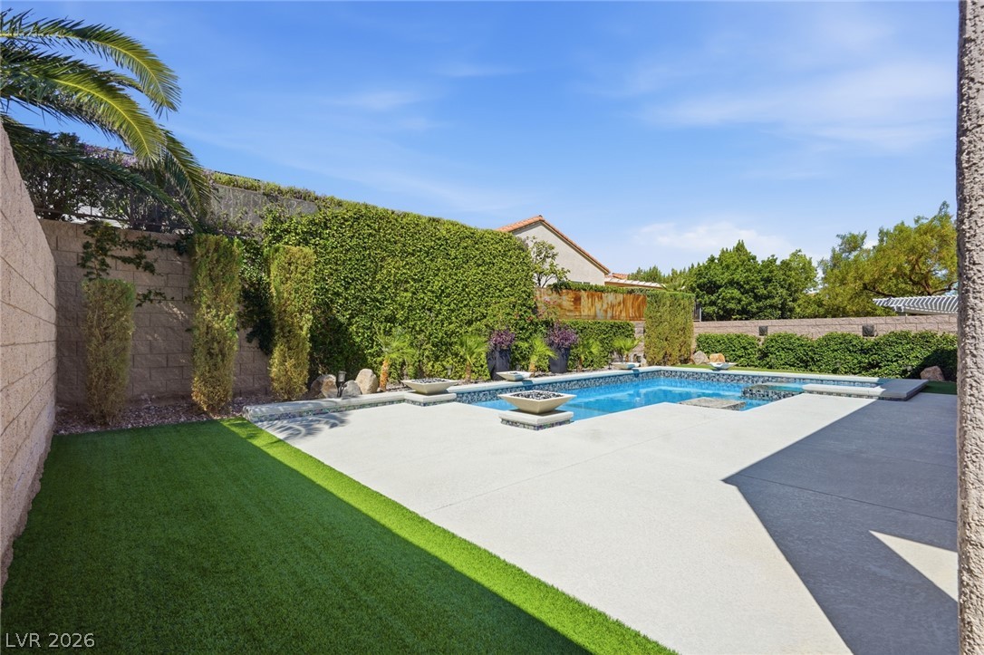2345 Kalkaska Drive Henderson NV 89044