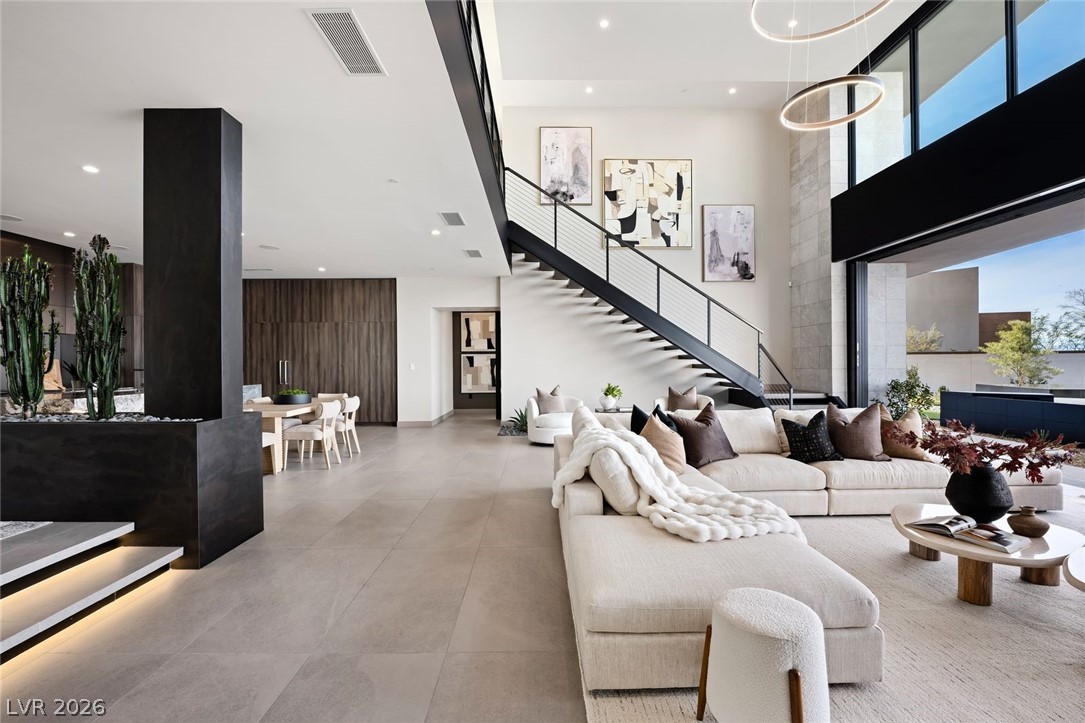 12 Chisel Crest Court Henderson NV 89012
