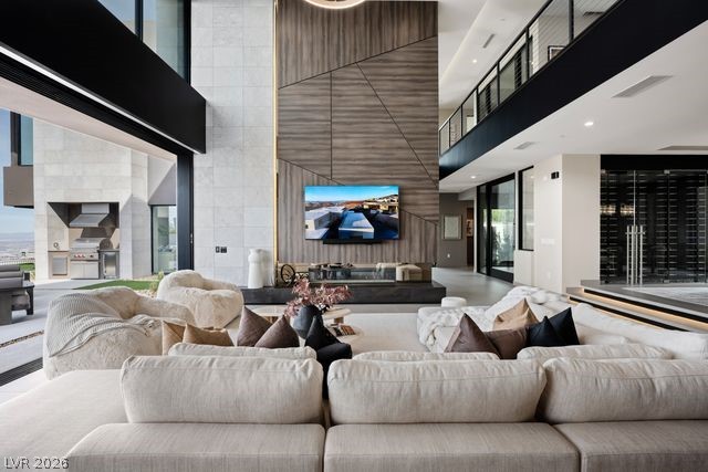 12 Chisel Crest Court Henderson NV 89012