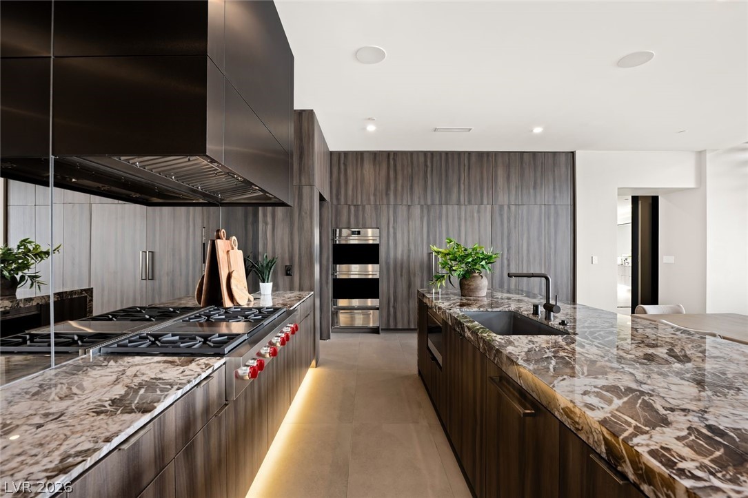 12 Chisel Crest Court Henderson NV 89012