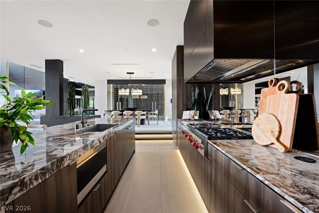12 Chisel Crest Court Henderson NV 89012