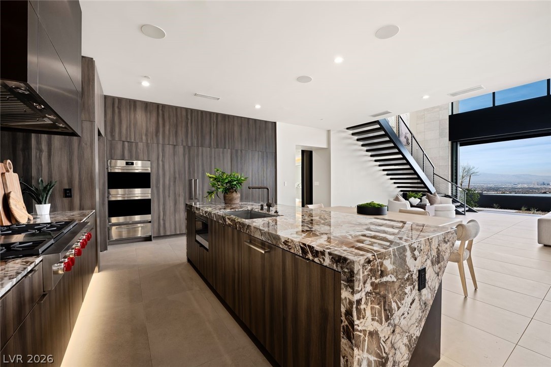 12 Chisel Crest Court Henderson NV 89012
