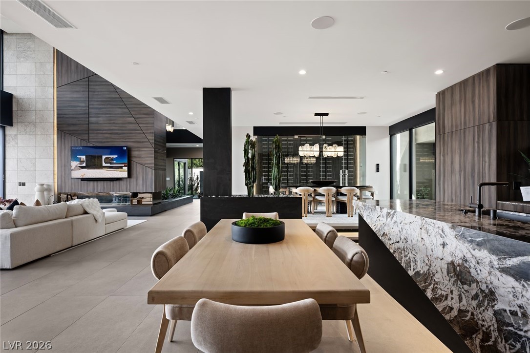 12 Chisel Crest Court Henderson NV 89012