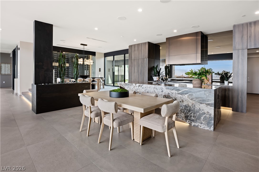 12 Chisel Crest Court Henderson NV 89012
