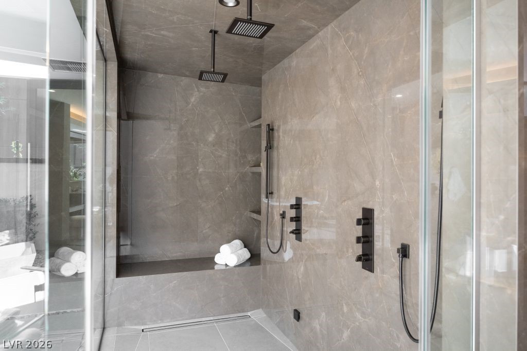 12 Chisel Crest Court Henderson NV 89012