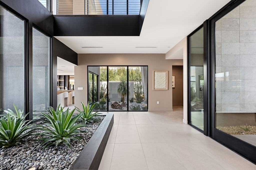 12 Chisel Crest Court Henderson NV 89012