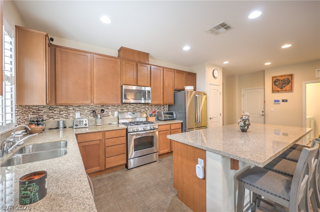 6426 Emerson Gardens Street Las Vegas NV 89166