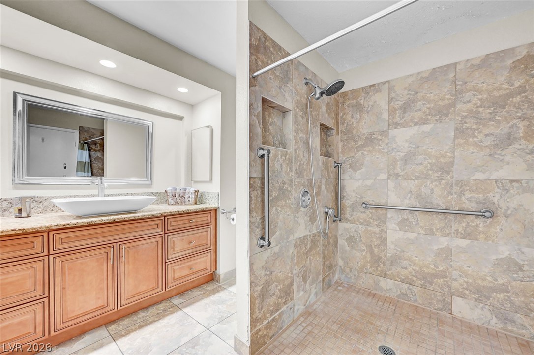 2684 San Lago Las Vegas NV 89121