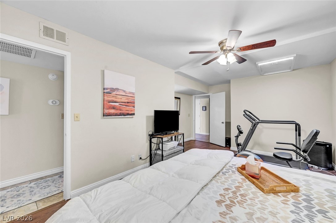 2684 San Lago Las Vegas NV 89121