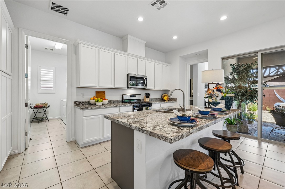 6754 Desert Crimson Street Las Vegas NV 89148