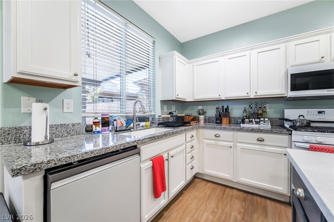 9921 Canyon Peak Drive Las Vegas NV 89147