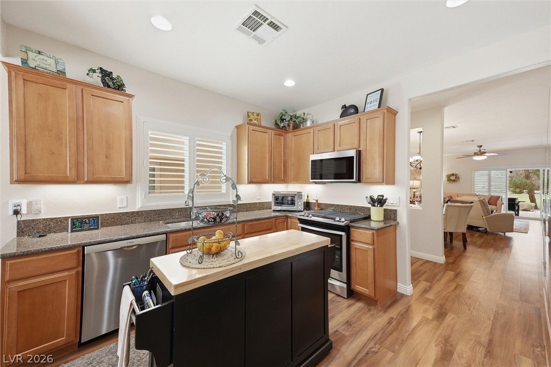 7421 Petrel Street North Las Vegas NV 89084