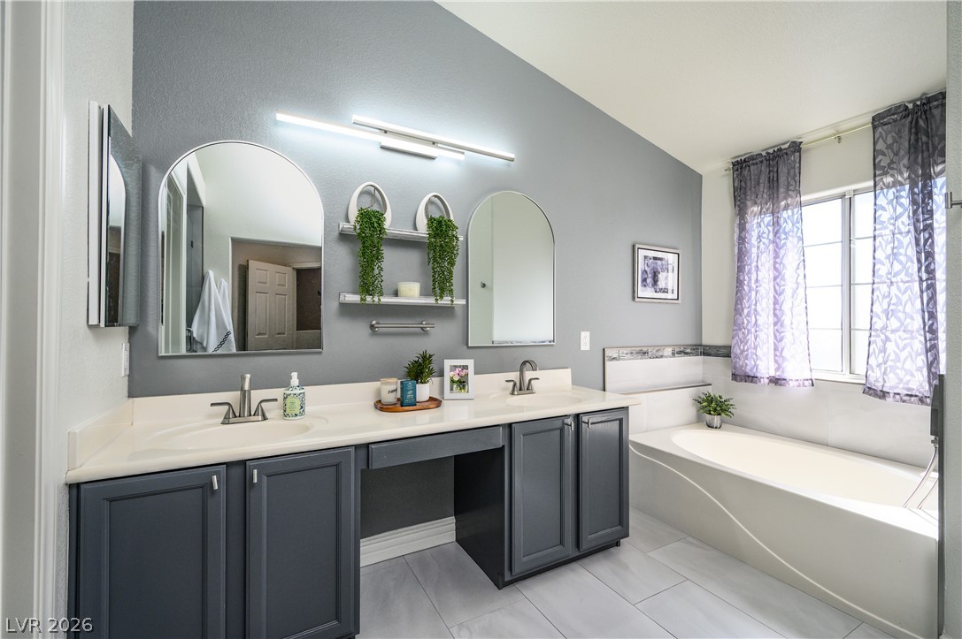 10228 Amber Hue Lane Las Vegas NV 89144