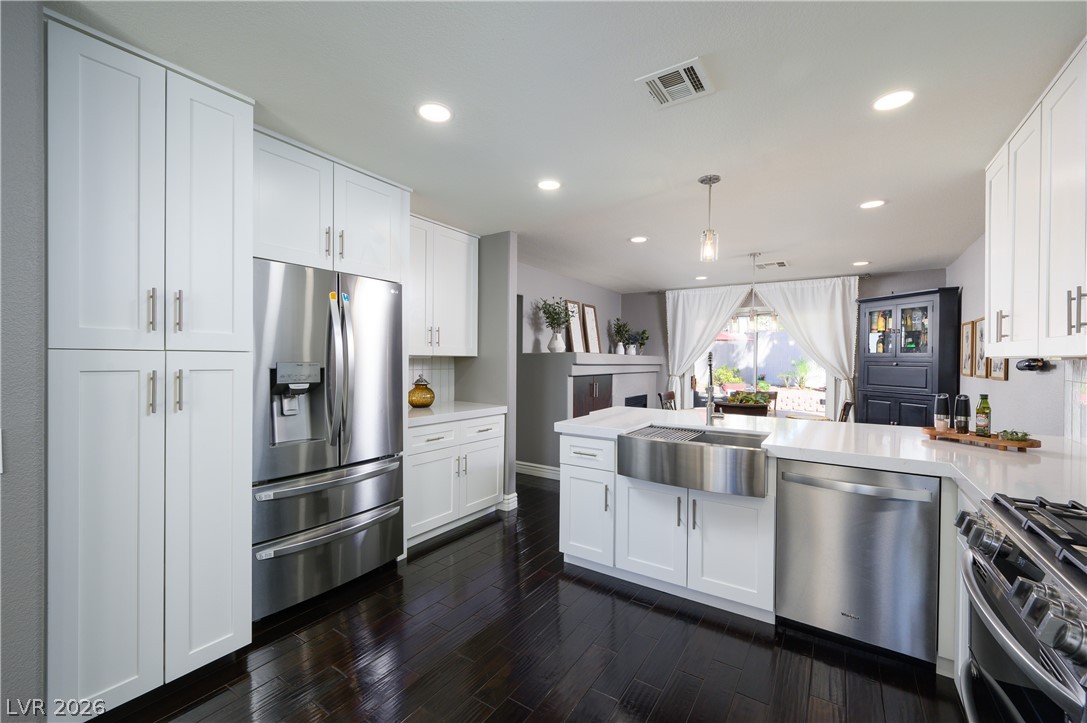 10228 Amber Hue Lane Las Vegas NV 89144